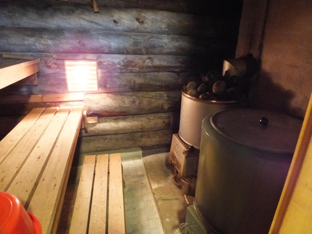 Cabin At Huskies Farm إيناري المظهر الخارجي الصورة