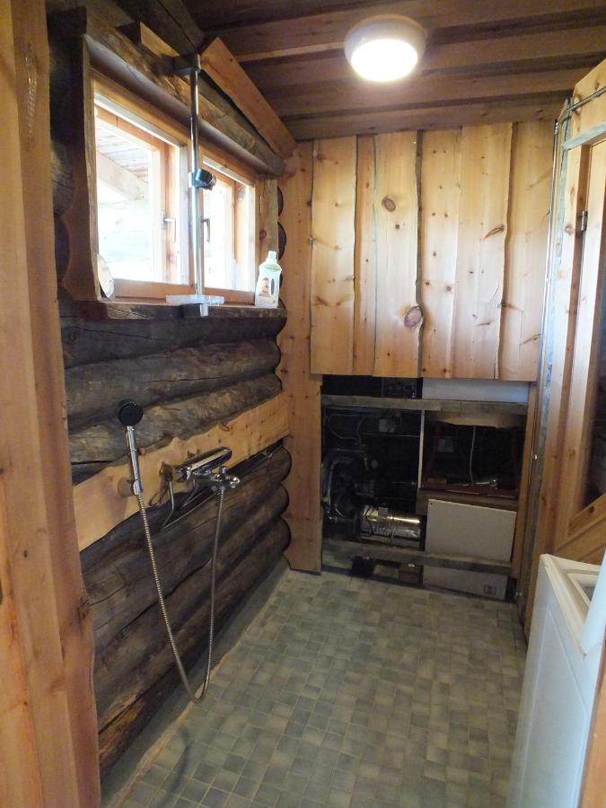 Cabin At Huskies Farm إيناري المظهر الخارجي الصورة