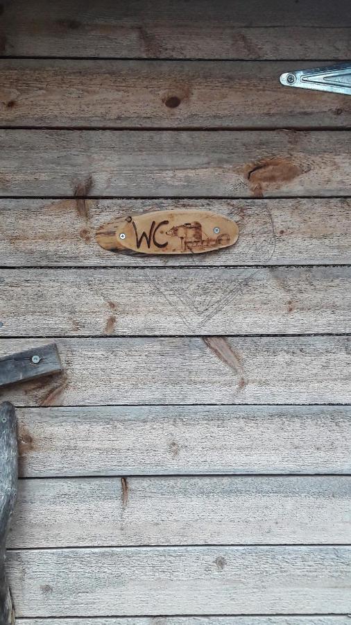 Cabin At Huskies Farm إيناري المظهر الخارجي الصورة